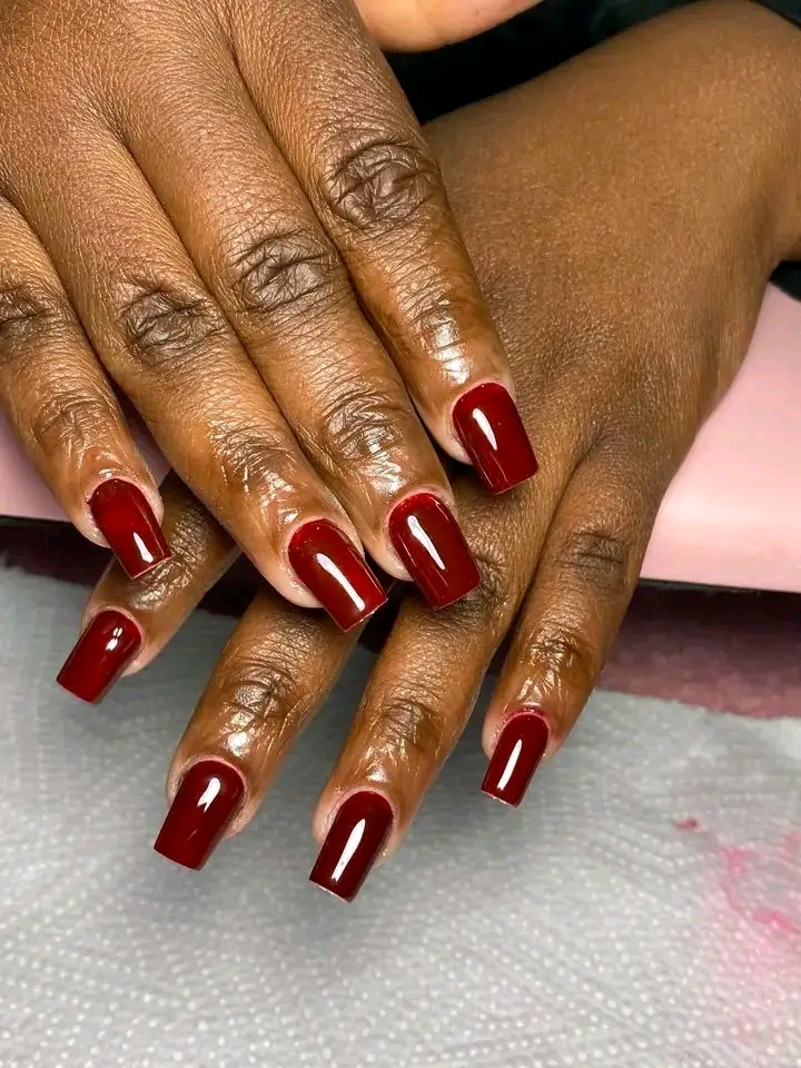 Alice Nails
