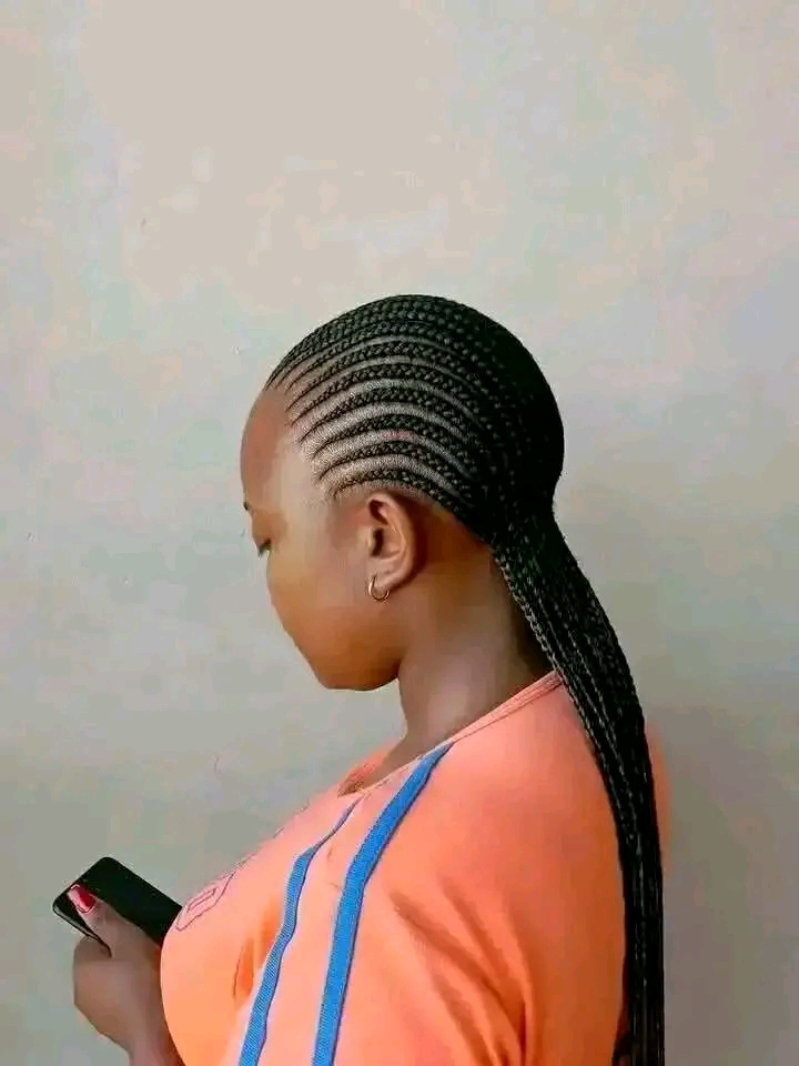 Estnert hair saloon