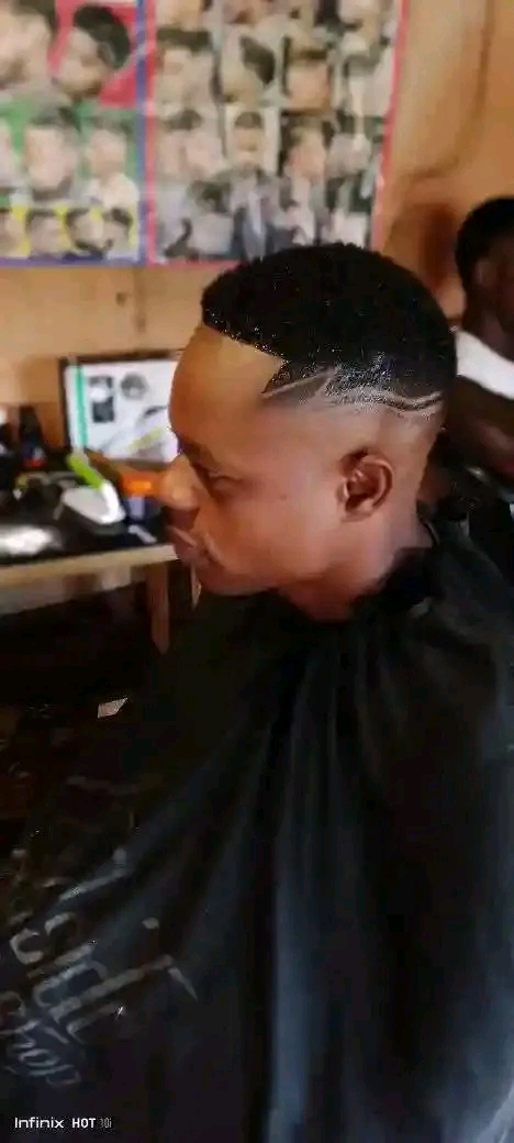 Mumu barbar shop