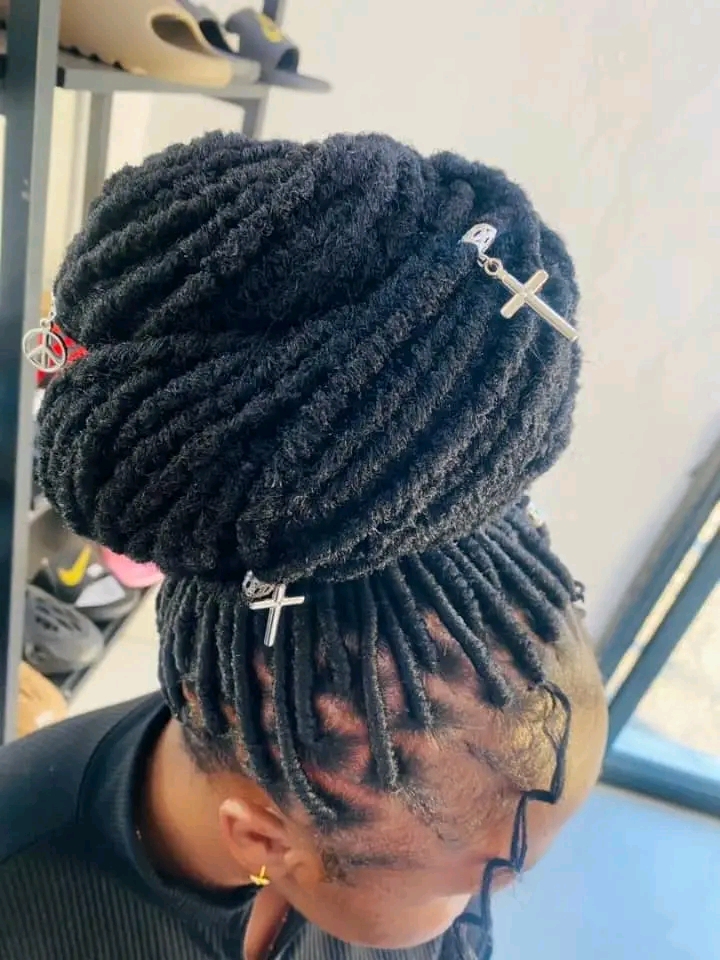 Lubuto 's hair saloon