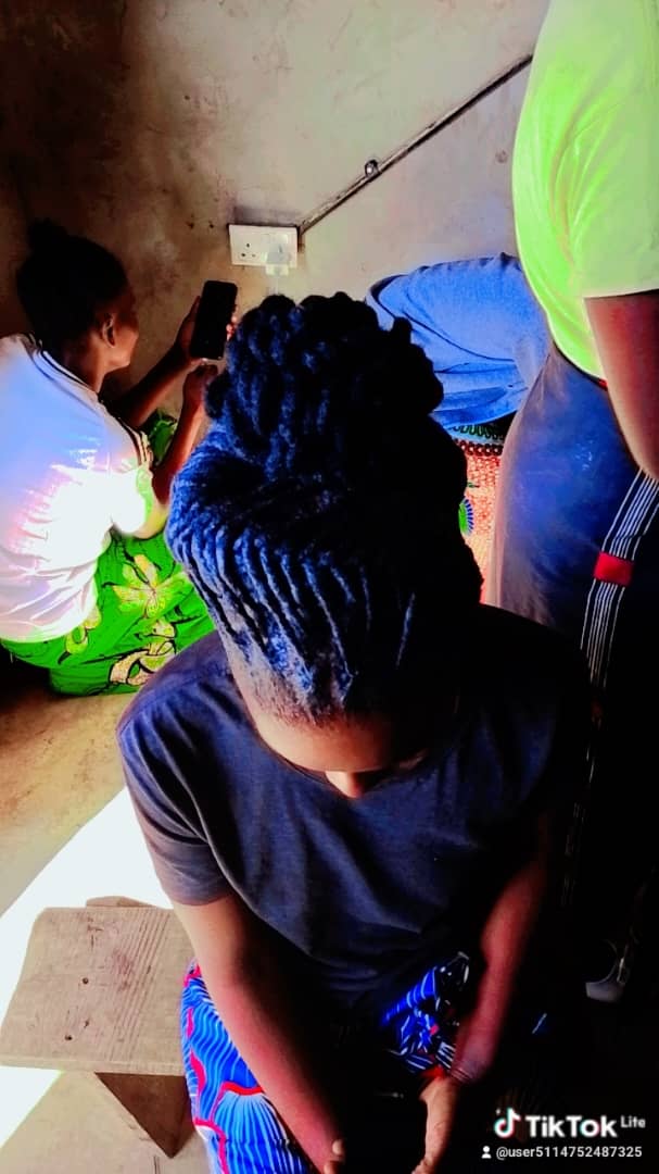 Mpundu's hair saloon