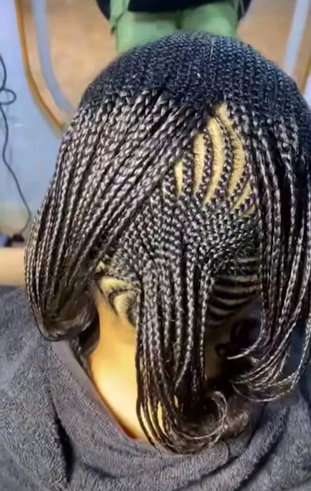 Miniva's hair saloon