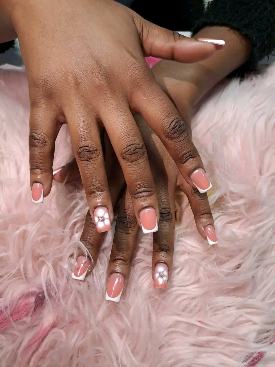 Naomi best Nails