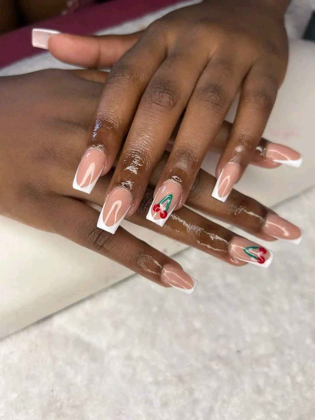 Mbewe nails