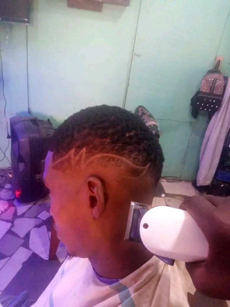 Shalom barbar shop